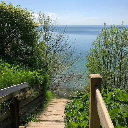Vakantiehuis House With A View And Direct Access To